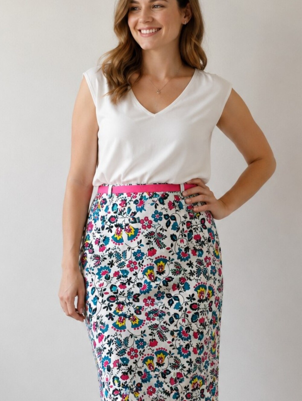 Boden Floral Pencil Skirt in White with Pink Trim